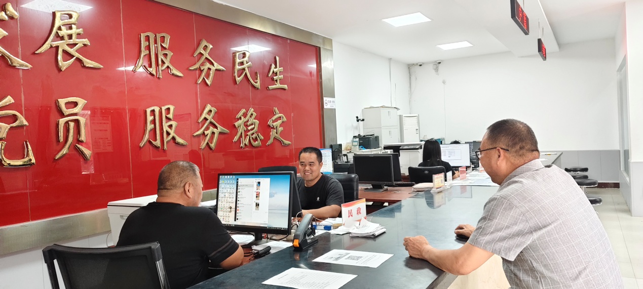 河南博望镇：创优服务“小窗口”优化营商“大环境”