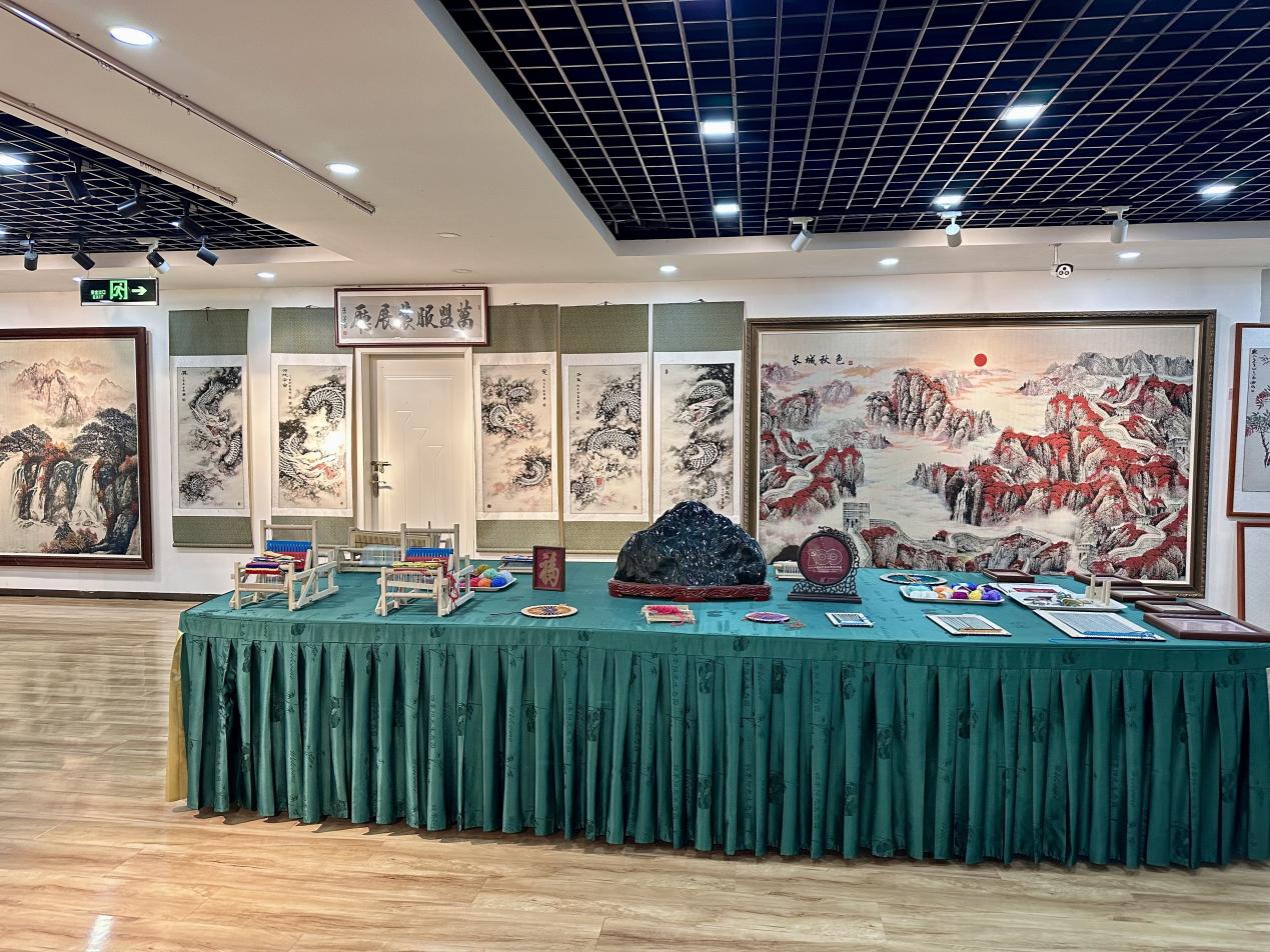 从72道手工到智能织造！君芝友让千年豫锦焕发新活力