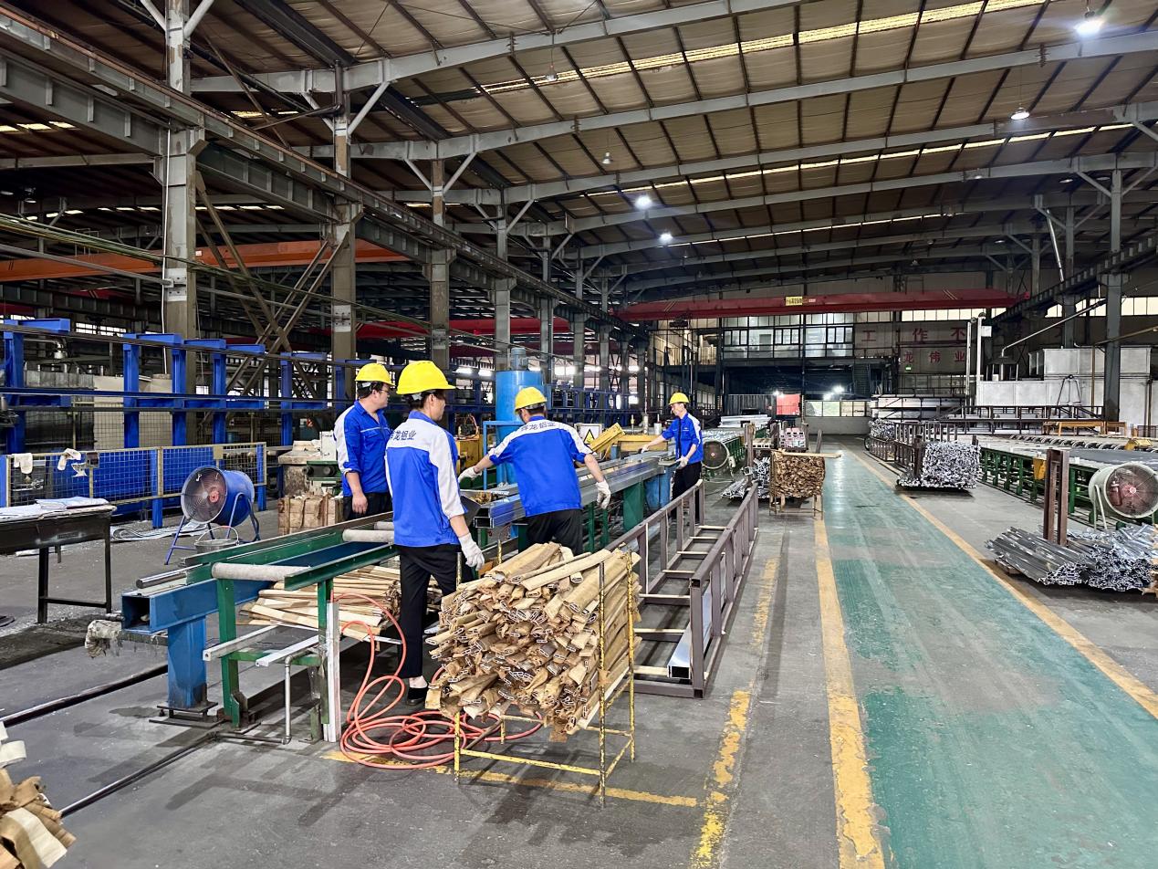 辉龙铝业如何从门窗型材逆袭成中原精工标杆